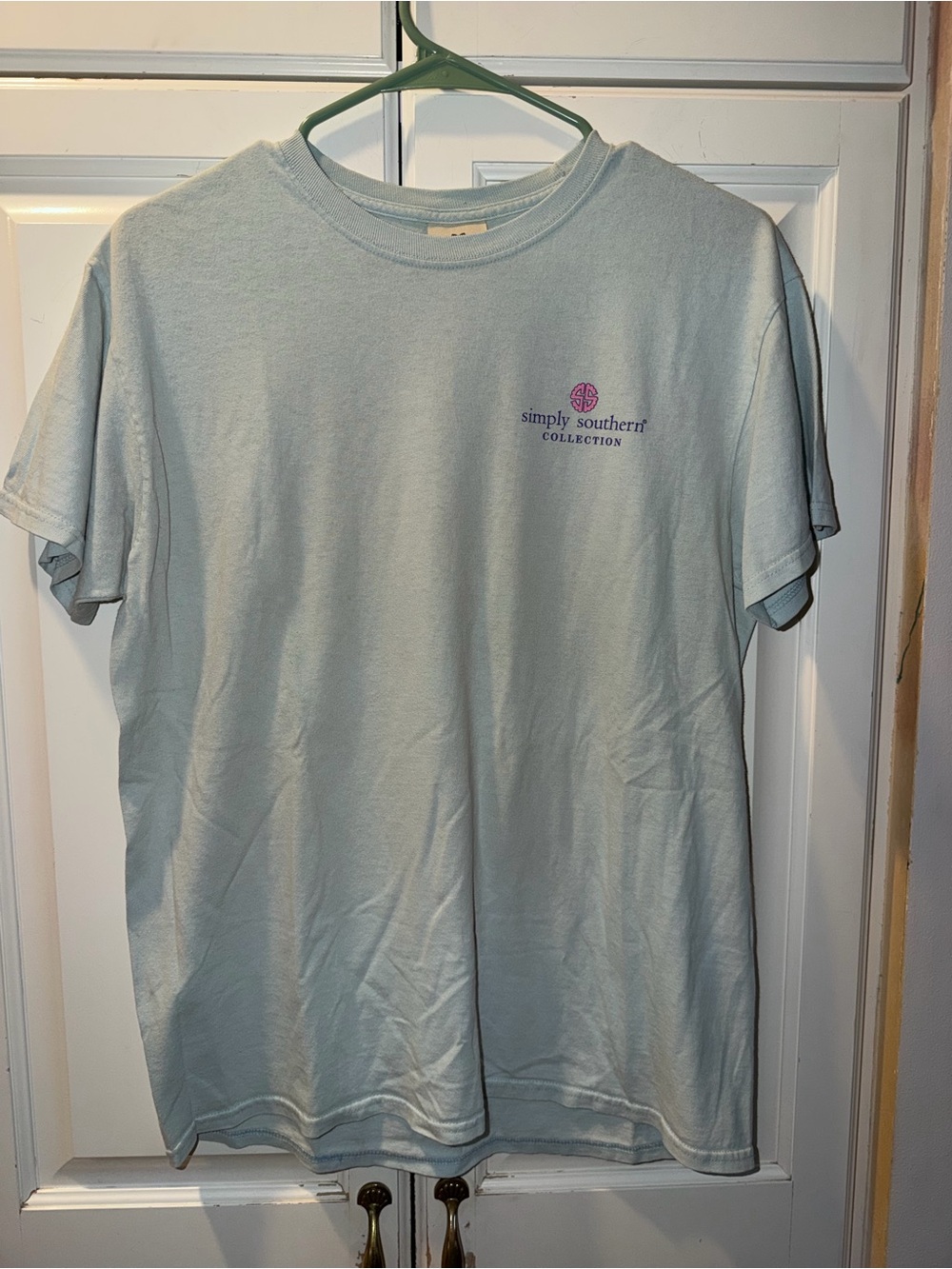 Simply Southern Light Blue Short-Sleeve Logo Tee -Scrub Life size M